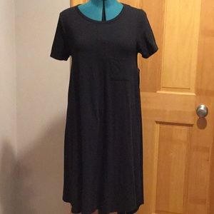 NWT Solid Black Lularoe Carly Size Medium 💕